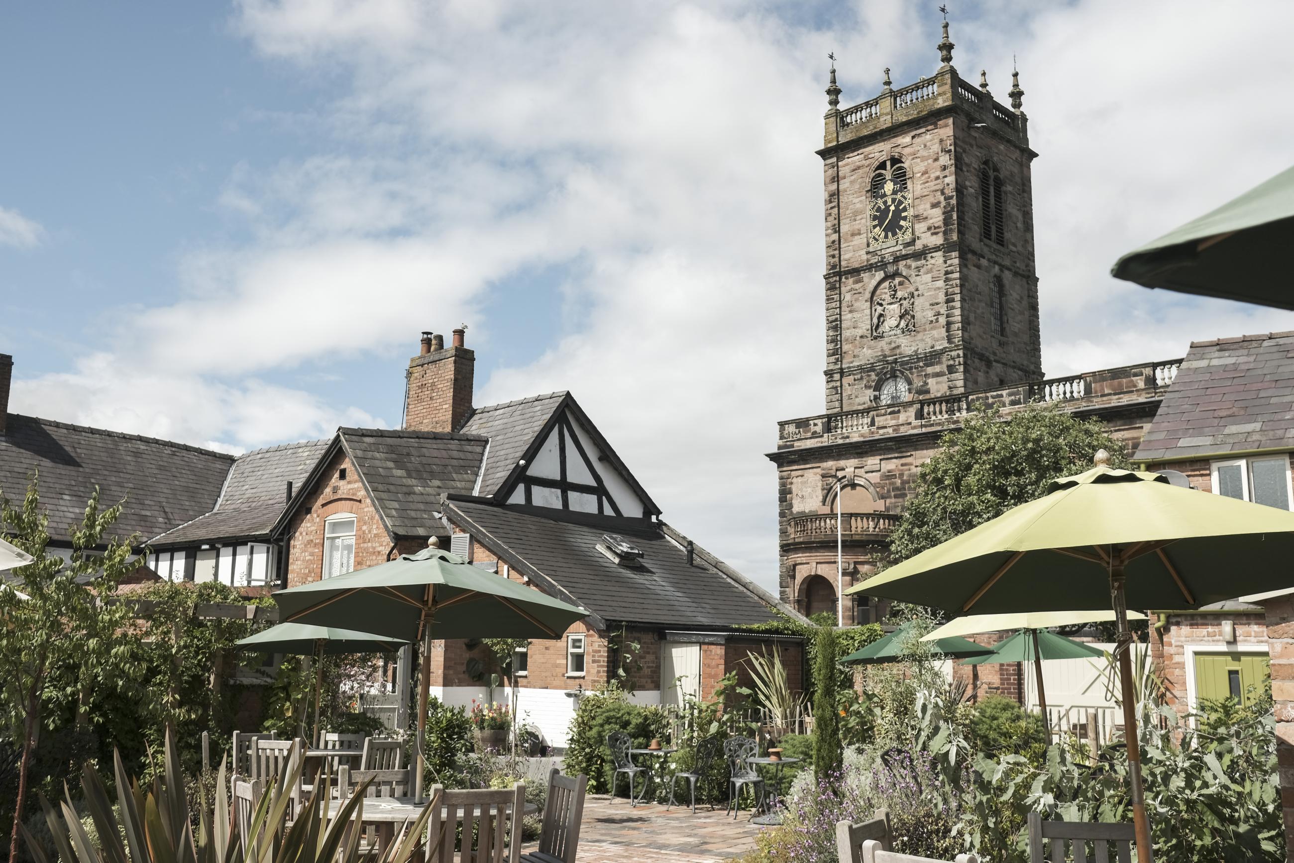 Black Bear Whitchurch Courtyard Garden